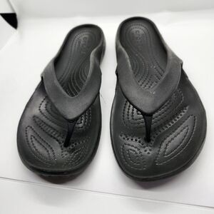 CROCS Women's Black Sandals Sz 7